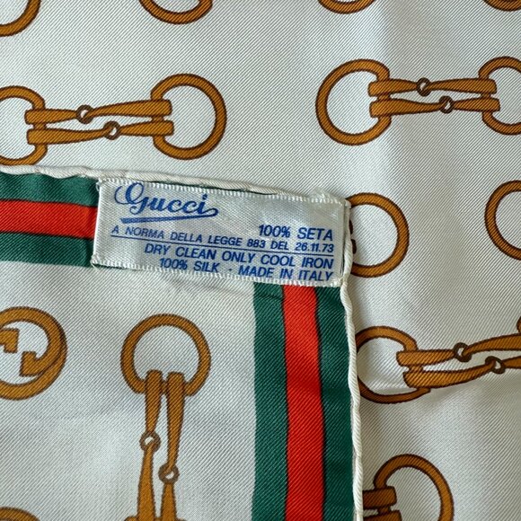Gucci Vintage Silk Scarf Horsebit Snaffle Bit Red Green Stripe 26”x26” - Picture 3 of 6